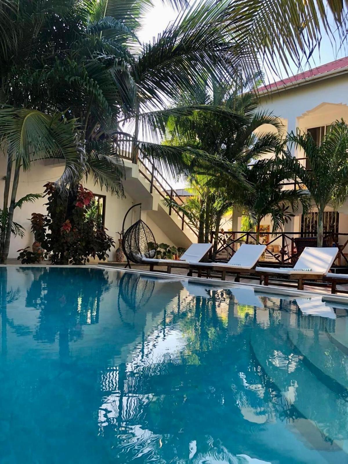 Cezere The Palm Hotel Paje Εξωτερικό φωτογραφία